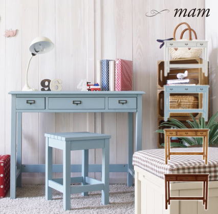 おしゃれでかわいいデスク